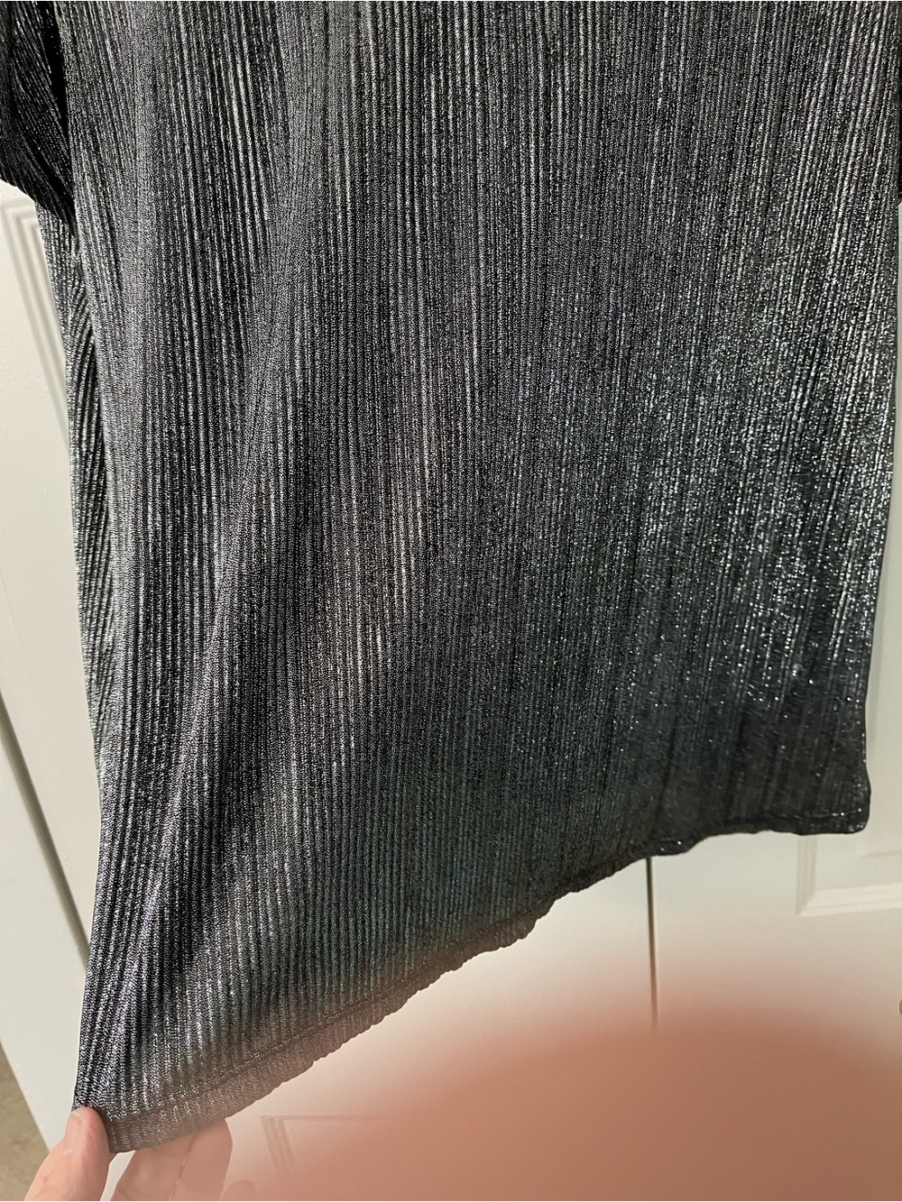 NY Collection 2X Ribbed Metallic Lightweight Top - Picture 6 of 6